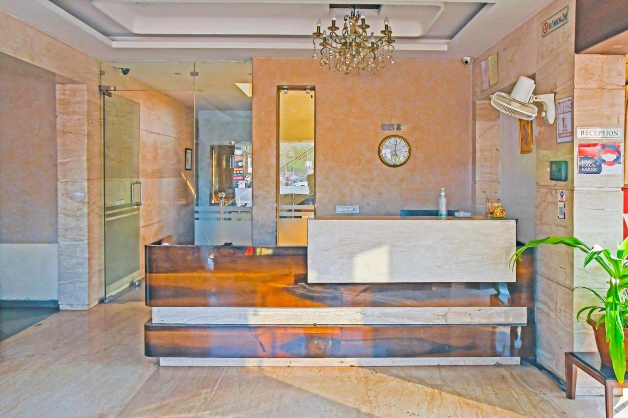 Townhouse 900 Hotel Surya Palace Bhilai Zewnętrze zdjęcie
