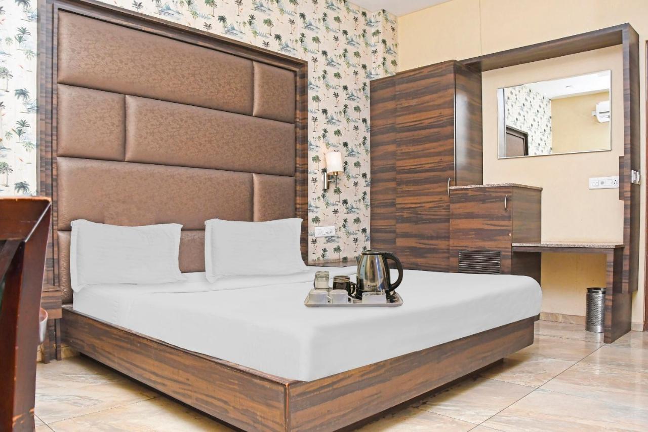 Townhouse 900 Hotel Surya Palace Bhilai Zewnętrze zdjęcie