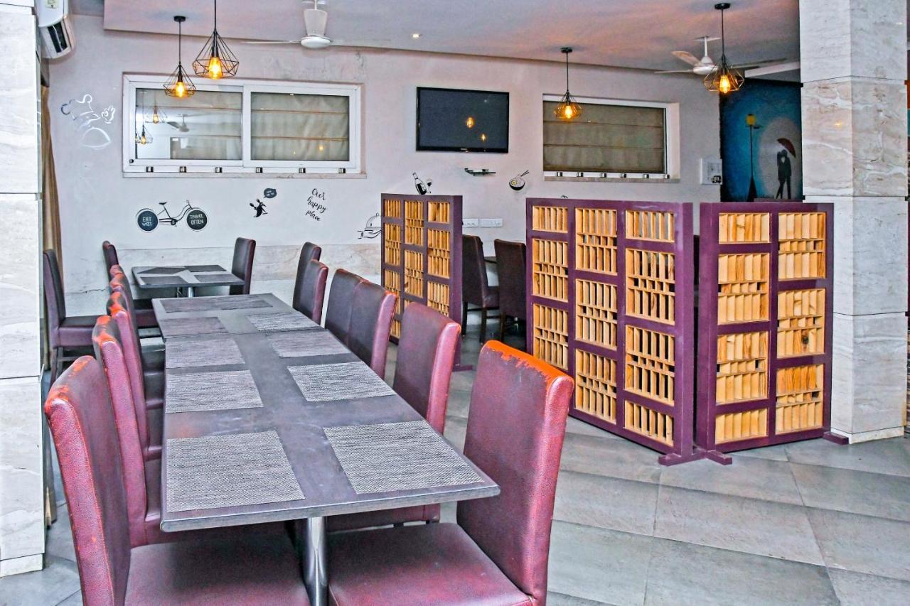 Townhouse 900 Hotel Surya Palace Bhilai Zewnętrze zdjęcie