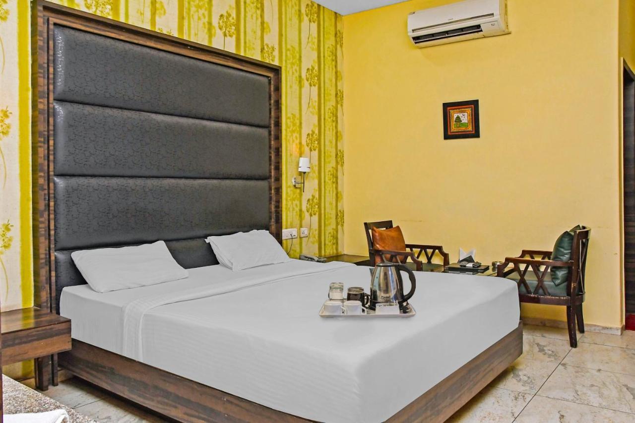 Townhouse 900 Hotel Surya Palace Bhilai Zewnętrze zdjęcie