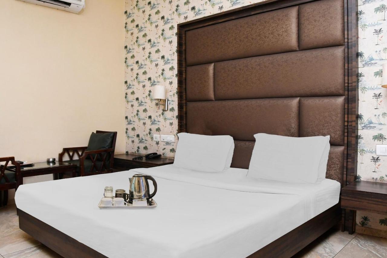 Townhouse 900 Hotel Surya Palace Bhilai Zewnętrze zdjęcie