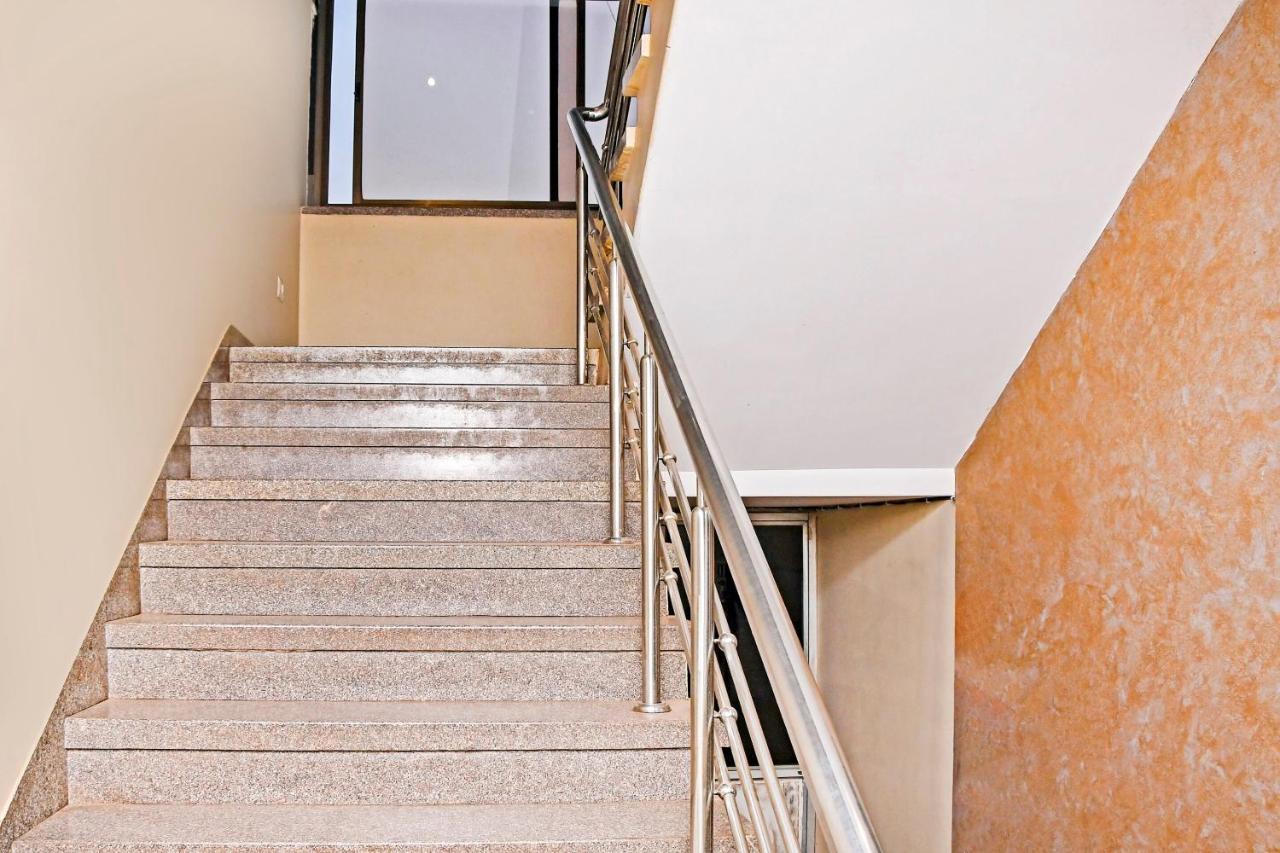 Townhouse 900 Hotel Surya Palace Bhilai Zewnętrze zdjęcie