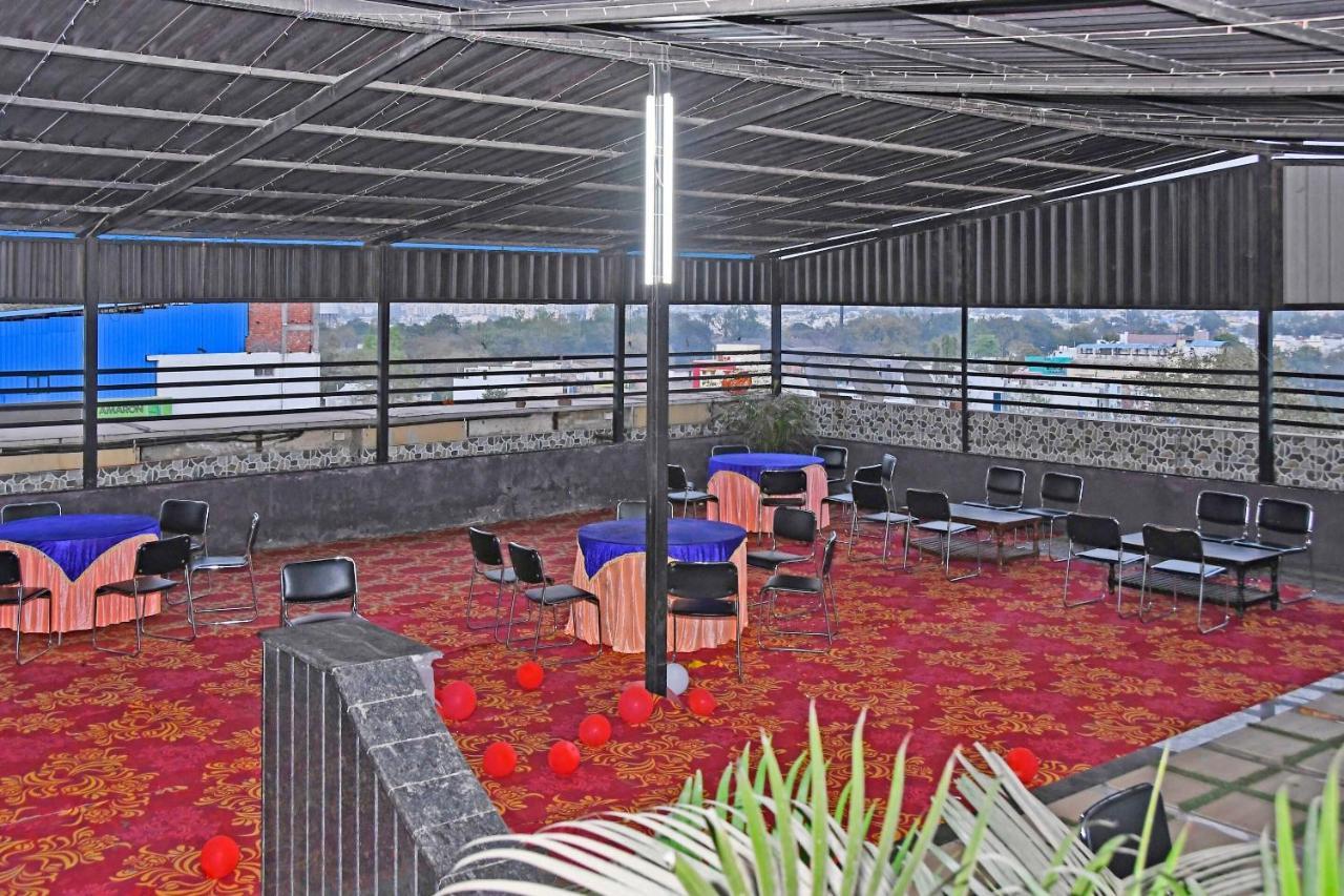 Townhouse 900 Hotel Surya Palace Bhilai Zewnętrze zdjęcie