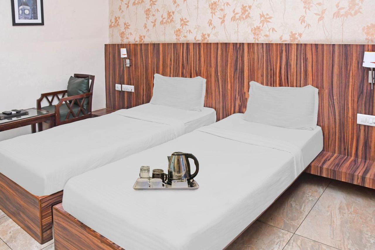 Townhouse 900 Hotel Surya Palace Bhilai Zewnętrze zdjęcie